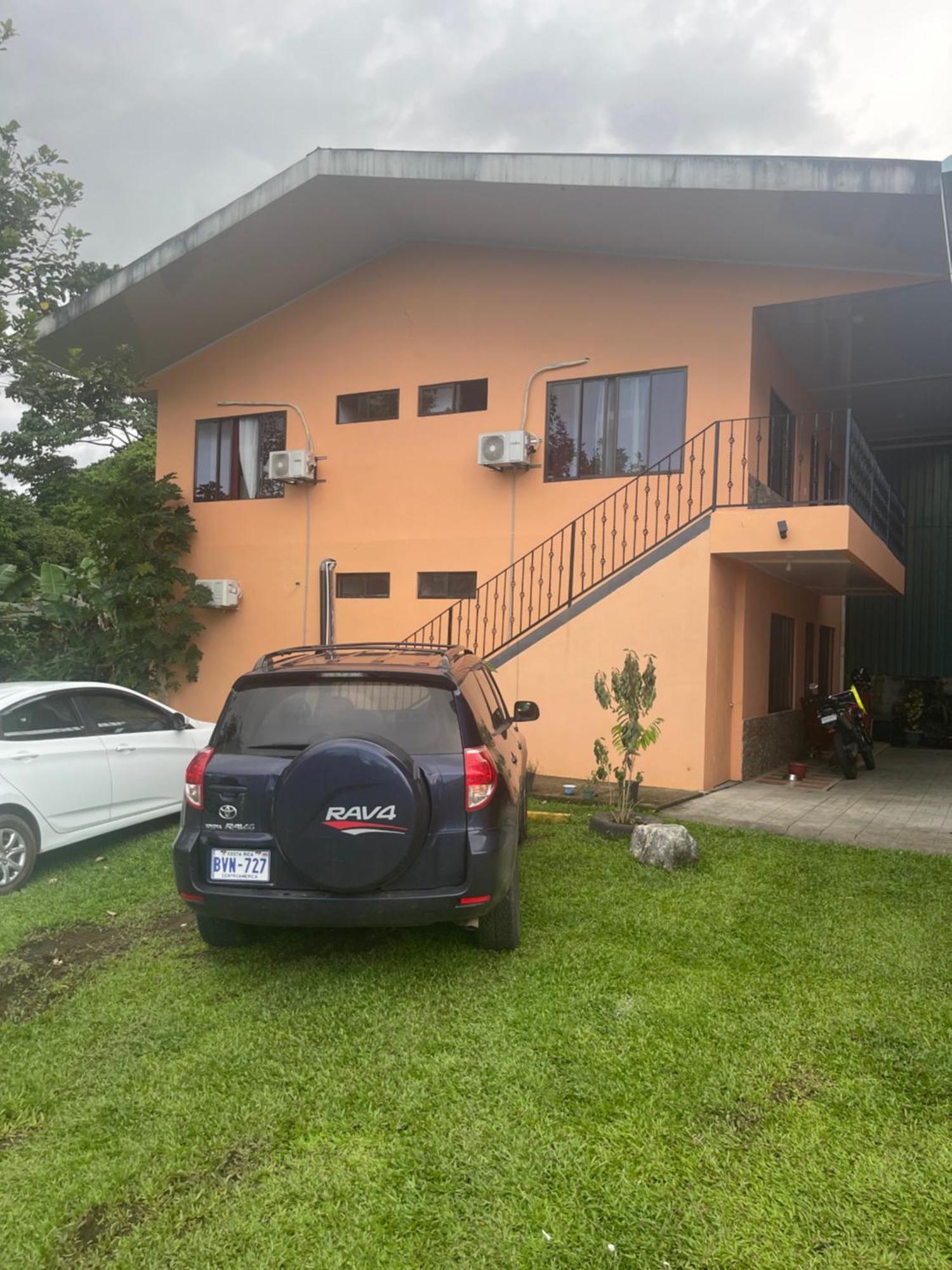 Sky Hostel La Fortuna 외부 사진
